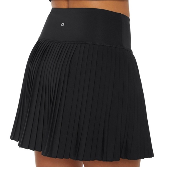 GapFit Women’s Pleated Skirt SZ M, NWT Black - Picture 7 of 16